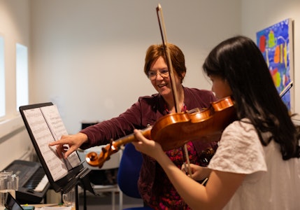 Placeholder for 22 februari 20250407 fotoshoot viool 0452