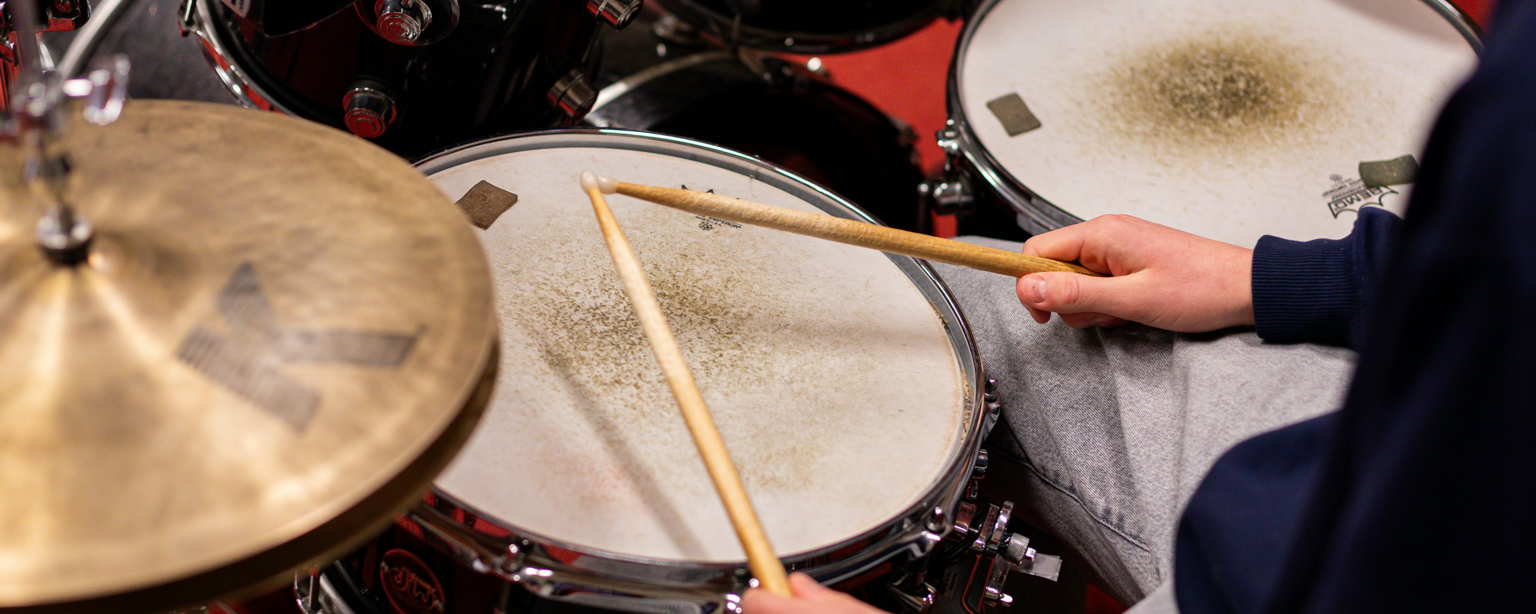 WEB 250122 Slagwerk en drums 03 Nicky Caspers Boeren