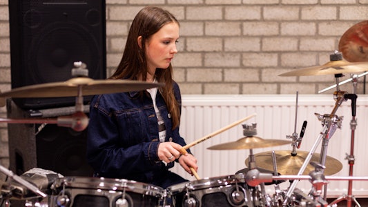 Placeholder for WEB 250122 Slagwerk en drums 06 Nicky Caspers Boeren