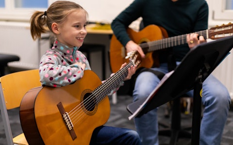 Placeholder for WEB 250128 Gitaar jeugd 01 Nicky Caspers Boeren