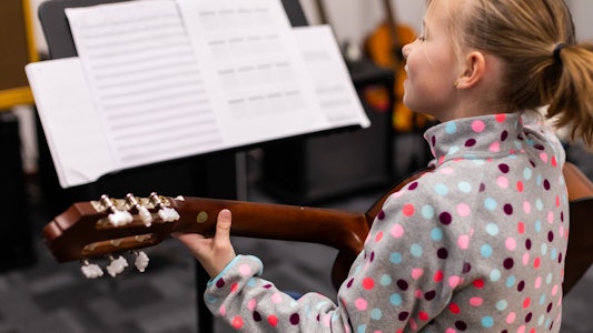 Placeholder for WEB 250128 Gitaar jeugd 04 Nicky Caspers Boeren