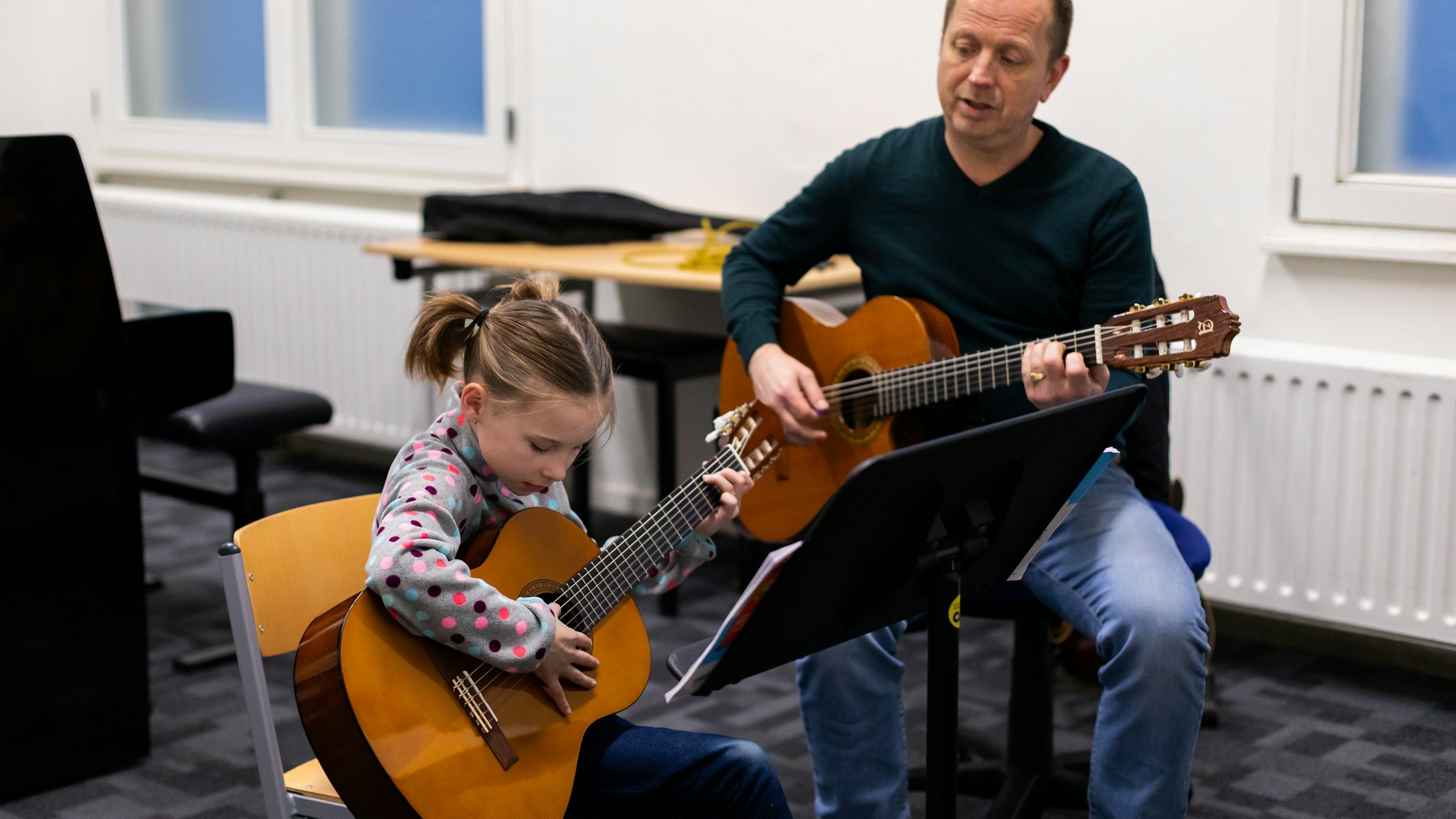 WEB 250128 Gitaar jeugd 08 Nicky Caspers Boeren