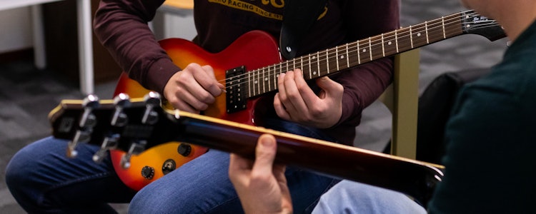 Placeholder for WEB 250128 gitaar jeugd 07 Nicky Caspers Boeren