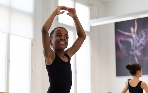 Placeholder for 250404 dansmix 8 10 04 Nicky Caspers Boeren