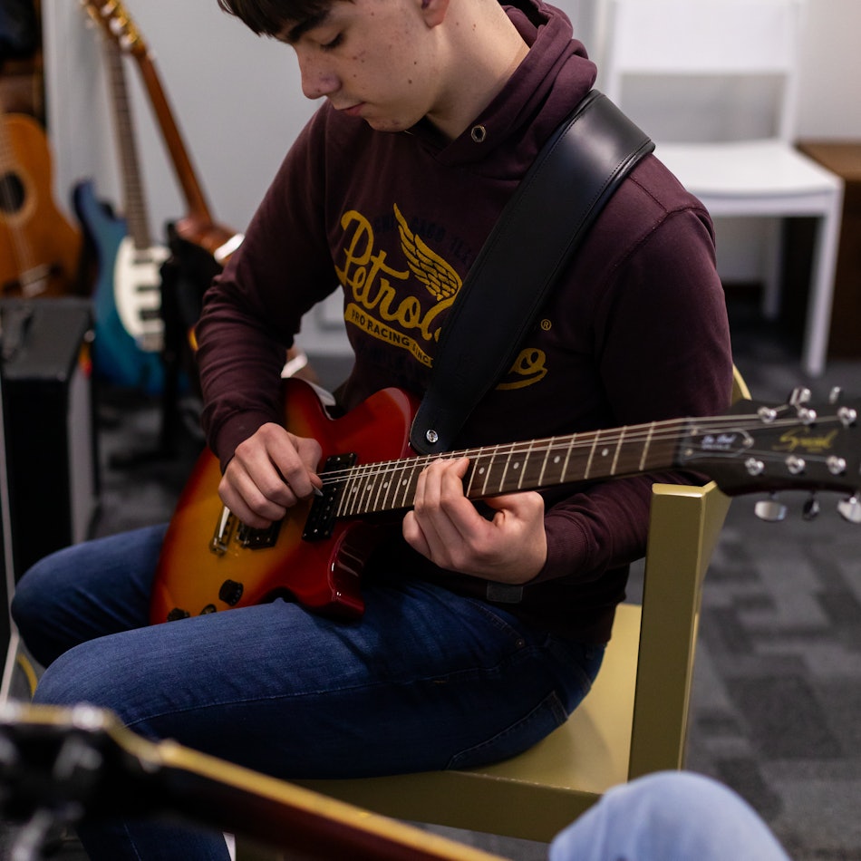 Placeholder for WEB 250128 Elektrische Gitaar 07 Nicky Caspers Boeren