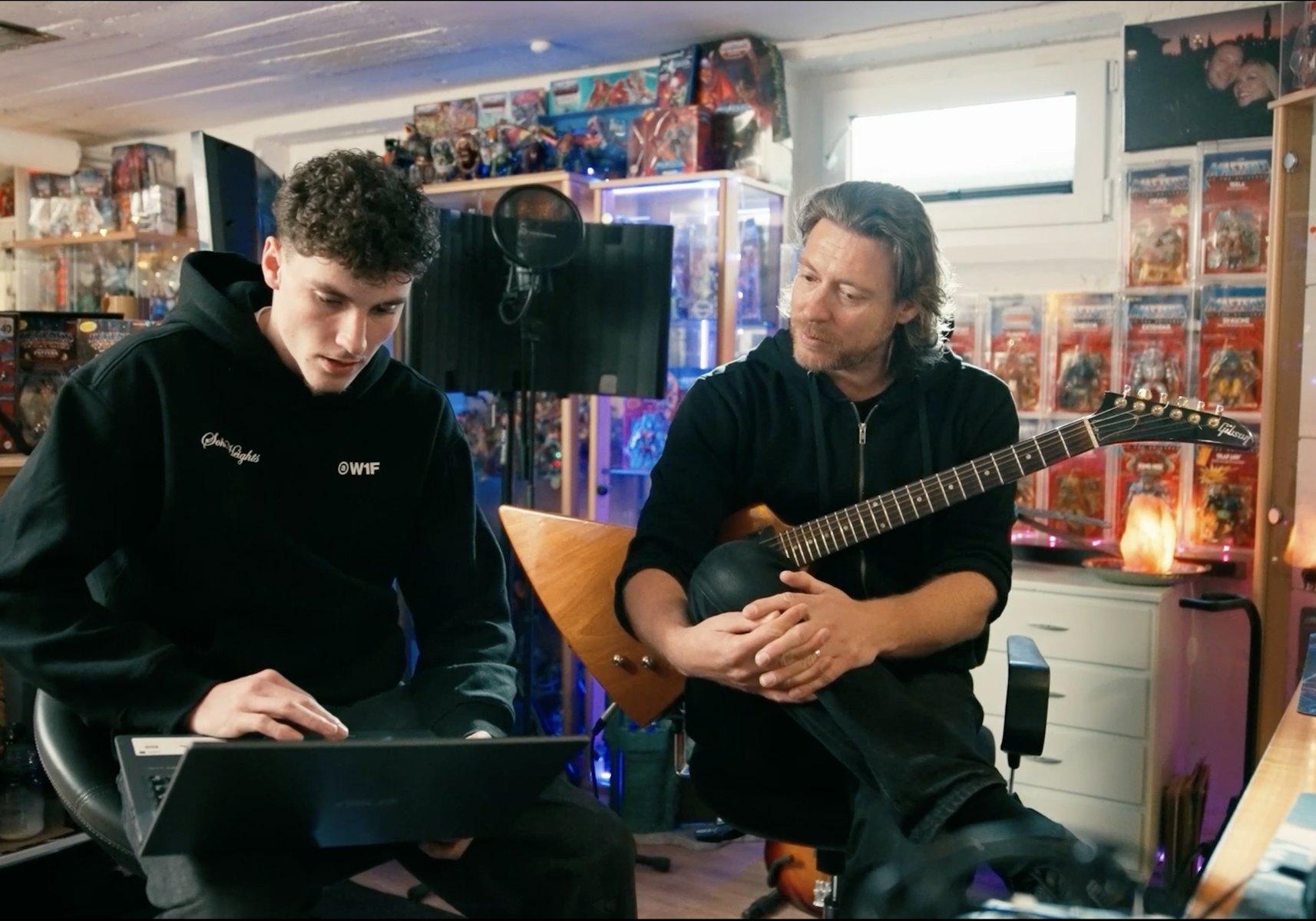 25 25 07 Generatie C still Sander 4